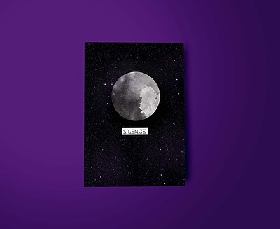 دفتر یادداشت مشکی با طرح ماه