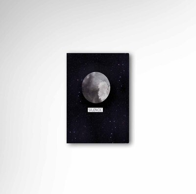 دفتر یادداشت مشکی با طرح ماه